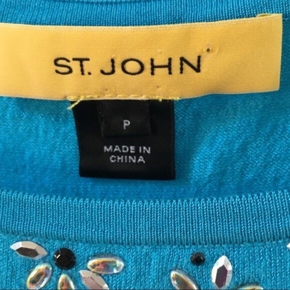 St.John Jewel Embellished Neckline Knit Tank NWOT - Picture 5 of 8